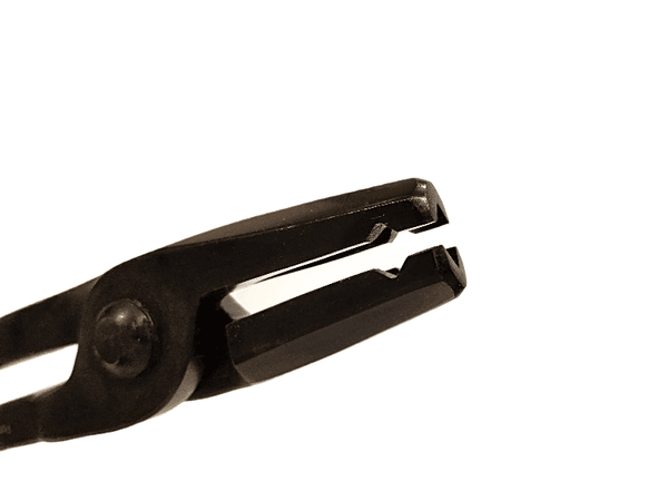 Hollow Tip 1/2"  Straight V-Bit Forge Tongs - Blacksmith Source Tool Company