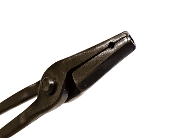 Hollow Tip 3/8" Straight V-Bit Forge Tongs - Blacksmith Source Tool Company